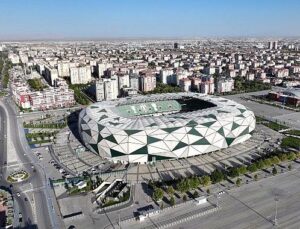 Konya Büyükşehir Stadyumu Türkiye-İspanya Maçına Hazırlanıyor