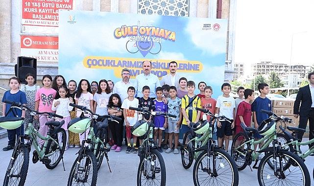 Lider Altay: “Güle Oynaya Mescide Gel Projesi’nde 12 Binden Fazla Çocuk Bisikletlerine Kavuştu”
