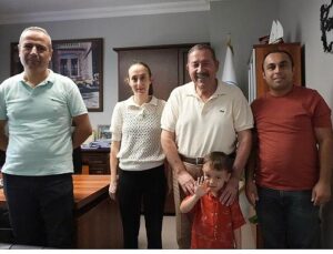 Lider Topuz’dan DMD Hastası Minik Göktuğ’a Dayanak Daveti