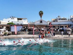 Memorial ve Yüzme Federasyonu Bodrum’da Sıhhate Kulaç Attı