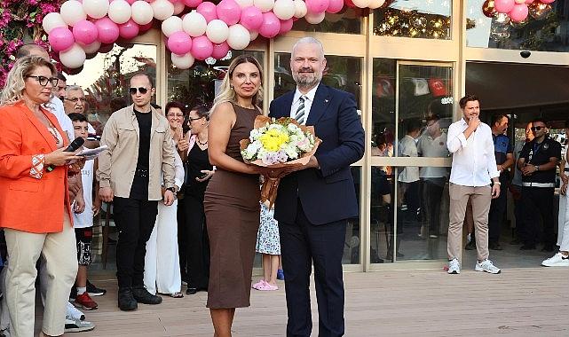 Menemen Belediyesi Aynısefa Toplumsal Tesisleri görkemli bir merasimle açıldı