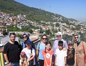 Minik arkeologlar Bursa’nın tarihi yerlerini gezdi