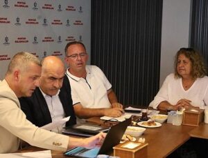 Muhtarların talepleri Büyükşehir’de karşılık buldu