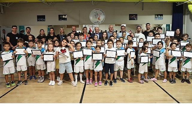 Nilüfer’de “Tam Gün Spor Etkinlikleri” renkli şovlarla sona erdi