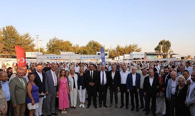 Ölmez Ağacın Gölgesinde Kitap: 7. Edremit Kitap Fuarı başladı