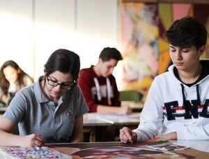 Ortaokul yıllarında toplumsal ve duygusal gelişim, en az akademik muvaffakiyet kadar dikkate alınmalı