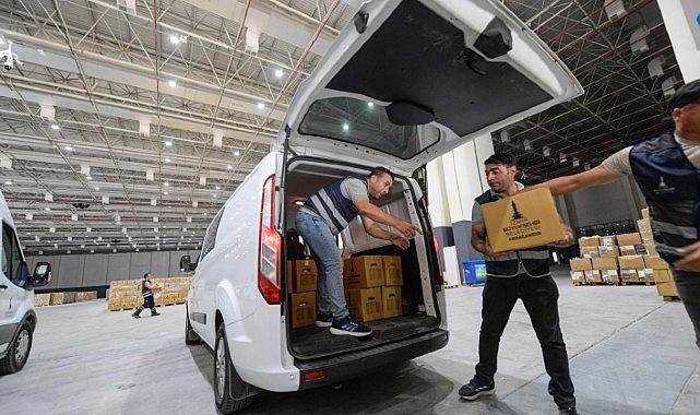 Tugay: Komşusu açken tok yatamayan kültürden geliyoruz