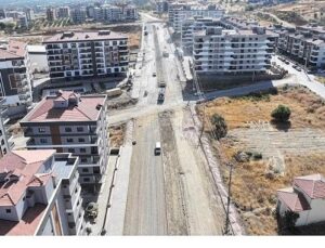 Yollar Büyükşehir’le Güzelleşiyor…