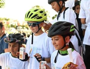 Akhisarlılar Sağlıklı Ömür İçin Pedal Çevirdi