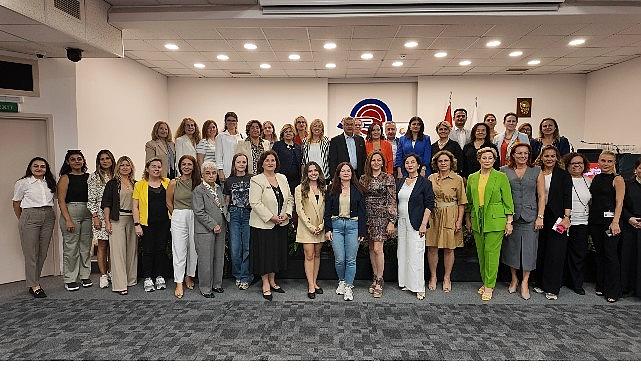 Bayanlar Çalışma Hayatında Güçlenmek İçin İzmir’den Ses Yükeltti