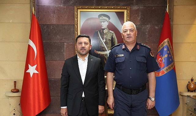 Belediye Lider Arı’dan Jandarma Kumandanı Çelik’e Ziyaret