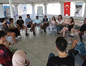 Büyükşehir Belediyesi Doğu-Batı Kampı ile gençleri buluşturdu