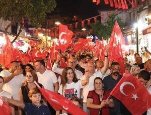 Çeşme’de 30 Ağustos Zafer Bayramı Coşkusu