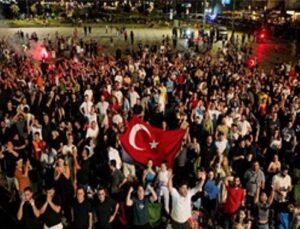Dev ekranda final heyecanı