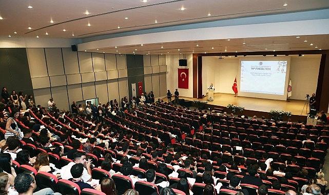 Dokuz Eylül Üniversitesi Tıp Fakültesi, 2025-2026 Akademik Yılı açılışı ve Beyaz Önlük Giyme Merasimi