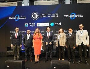 E-Ticaret Devlerinin CEO’ları “Yapay Zekâ Çağında E-Ticaretin Geleceği Zirvesi”nde Buluştu!