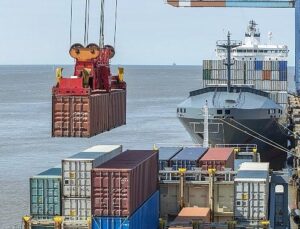 Ege Bölgesi ağustosta ihracatını 3,6 milyar dolara taşıdı