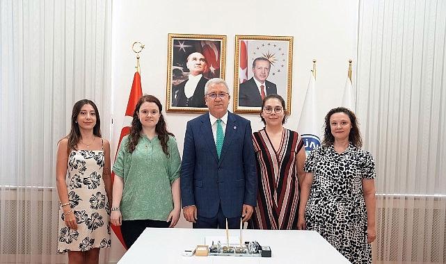 Egeli bilim takımı HIV enfeksiyonunun erken teşhisine yönelik nanobiyosensör geliştirecek