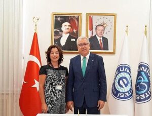 Eksozom Dayanaklı Göz Yüzeyi Kök Hücre Kültürü