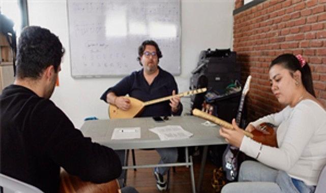 Genç İzmir’in fiyatsız müzik kursları için müracaatlar sürüyor