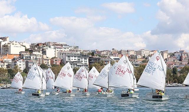 Genç sportmenler şampiyonluk için yarıştı