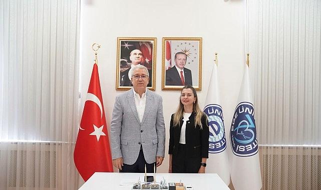 Göğüs kanserinin erken evrede gerçek teşhis ve tedavisine yönelik proje