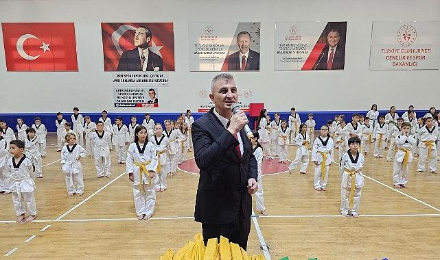 Gölcük Belediyesi taekwondo atletleri nesil atladı