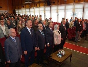 Hareket Dergisi ve Nurettin Topçu Sempozyumu Başladı