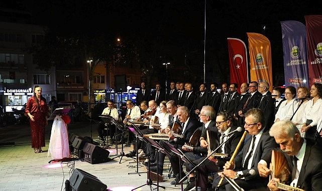 İnegöl Belediyesi TSM Korosundan Harika Konser