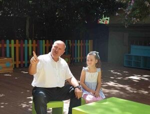 İzmit Ulugazi İlkokulu’na masal üzere bir bahçe
