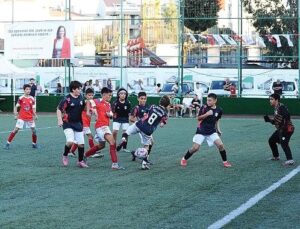 Karşıyaka’da Zafer Turnuvası tamamlandı