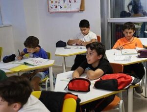 Kartepe Genç Akademi’de Eğitimler Başladı