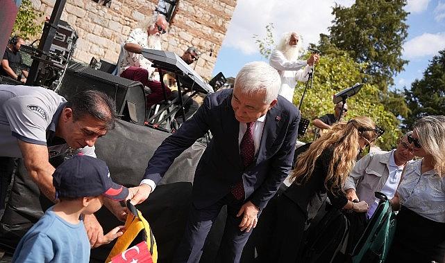 Kemalpaşa’da Kırtasiye Materyalleri Belediyeden