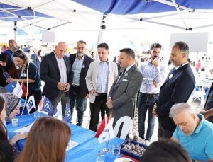Küçükçekmece Belediyesi İstihdam Fuarı’nın İkincisini Düzenledi