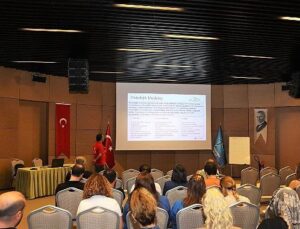 Küçükçekmece’de Çalışana Mobbing Eğitimi Verildi: “Mobbing Bir İnsan Hakları İhlalidir”