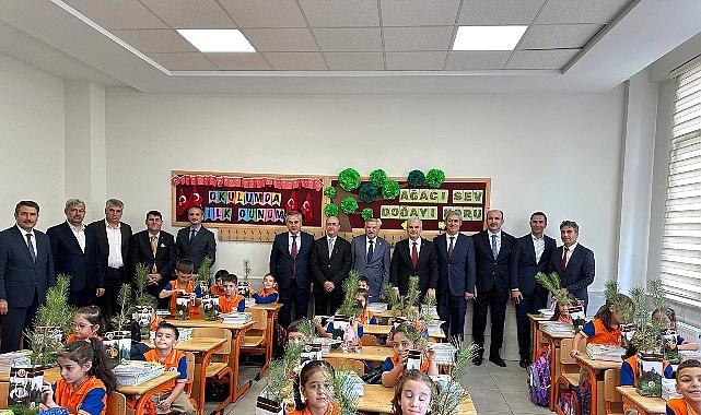 Lider Altay Yeni Eğitim Yılının Güzel Olmasını Diledi