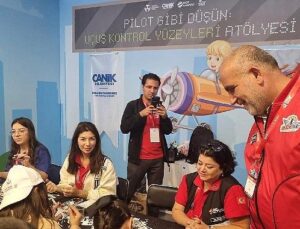 Lider İbrahim Sandıkçı TEKNOFEST İstanbul’da Gençlerle Buluştu