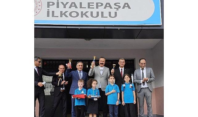 Lider Sezer Öğrencilerin Yeni Eğitim Devri Heyecanına Ortak Oldu