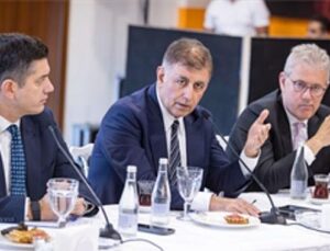 Lider Tugay: İzmir’in kabuğunu kırması, öncü kent olması için çalışıyoruz