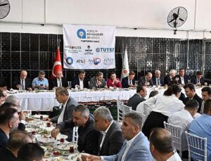 Lider Vekili Özdemir Antalya Toptancı Hali’nde