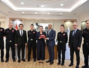 Lider Vekili Özdemir İtfaiye Haftası’nı kutladı