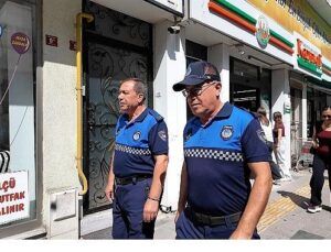 Lüleburgaz Belediyesi’nden marketlere atık denetimi!