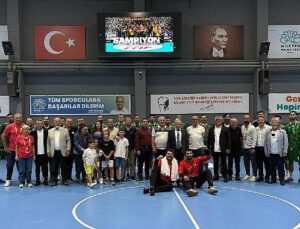 Nilüfer Belediyespor ikide iki yaptı