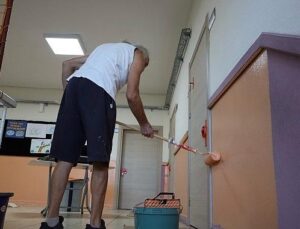 Okullara son 5 yılda 547 bin litre boya takviyesi