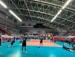 Osmangazi Belediyespor Fenerbahçe’nin düzenlediği turnuvada şampiyon oldu