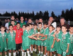 Osmangazi’de minik yetenekler futbol şöleninde buluştu