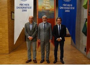 Piri Reis Üniversitesi ve Microsoft İş Birliğiyle Yapay Zekâ Dayanaklı Eğitim Başlıyor!
