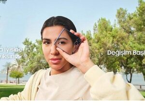 Samsung telefonunu değiştirmek isteyenler için YouDeserveMore kampanyasını başlattı