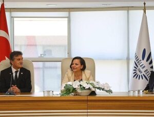 TEMAD’dan Lider Helil Kınay’a Onursal Üyelik Beratı