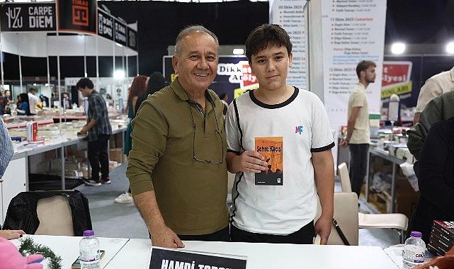 Antalya Kitap Fuarı’na öğrencilerden ağır ilgi